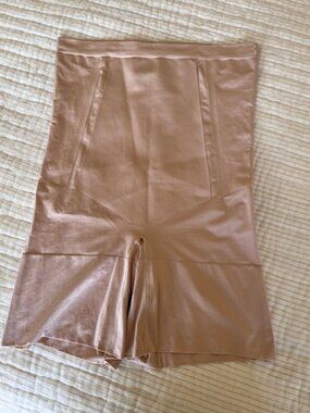 Spanx "Sculpt" Power short